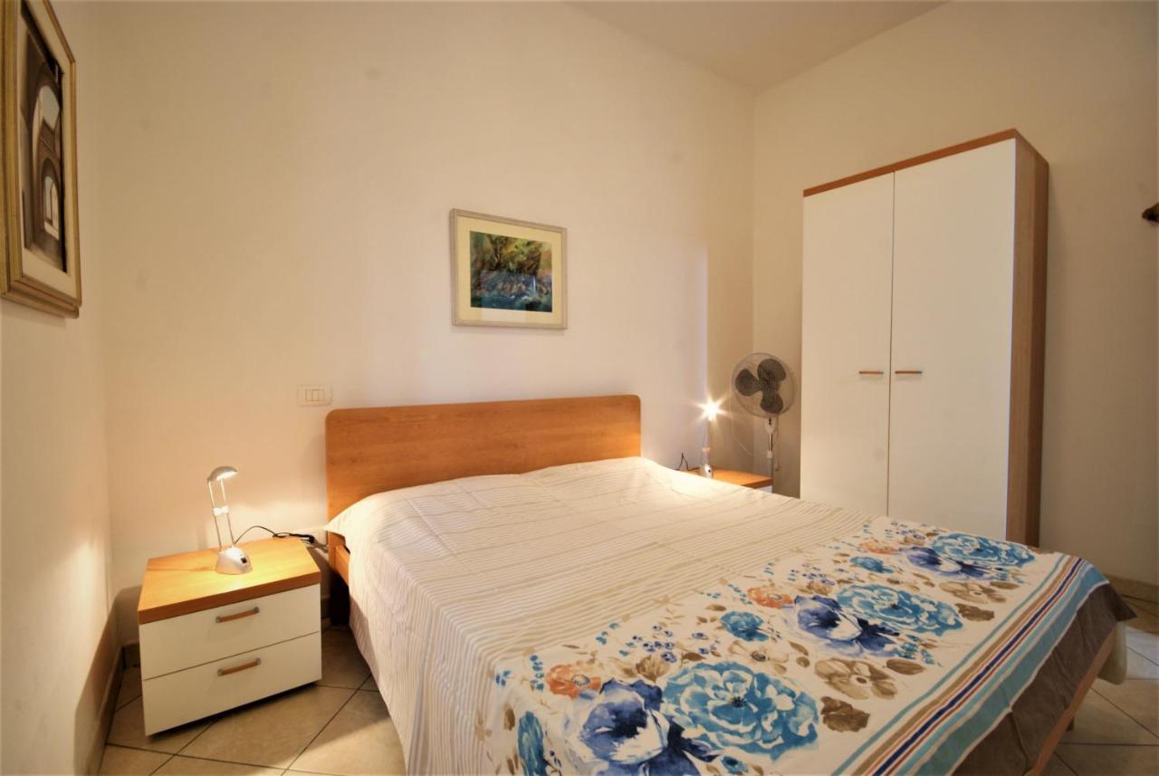 Da Simona Appartamenti Imperia Exteriér fotografie